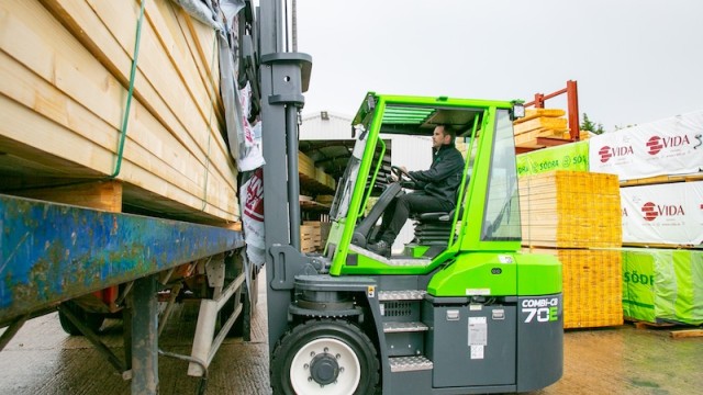 Ausgezeichnet: Der Combilift CB70E