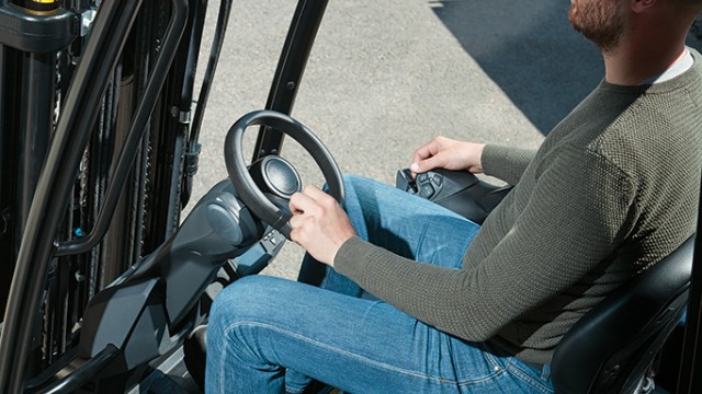 Besonders ergonomisch: Fingertip-Steuerung